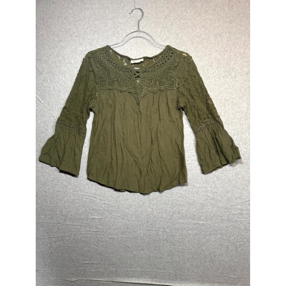 Westport Long Sleeve Lightweight Embroidered Lace Trim Top Women's Green Small P